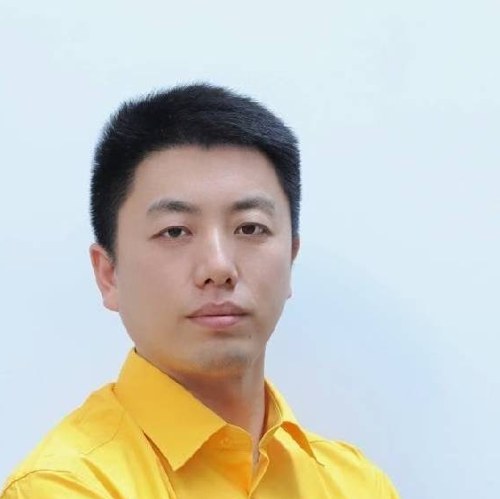何挺